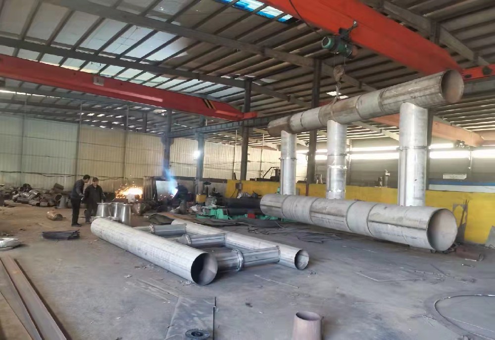 不锈钢立柱卷制锥形管